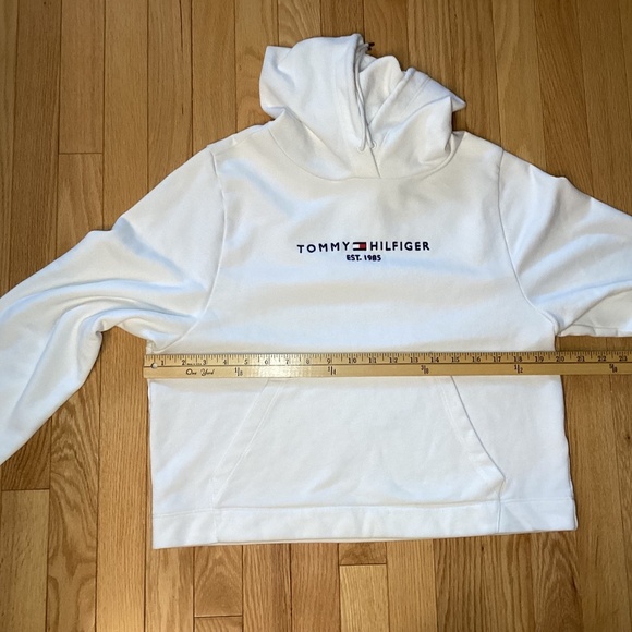 Tommy Hilfiger Hoodie, Cotton (no tag), fits small to medium woman - Picture 6 of 7